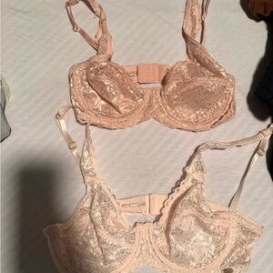 Elegant Lace Underwire Bra in Cream
